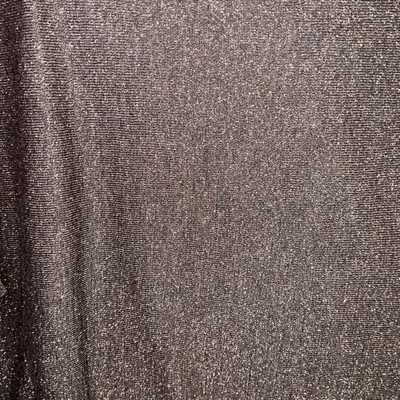 Express sparkly cold shoulder top - Picture 2 of 3